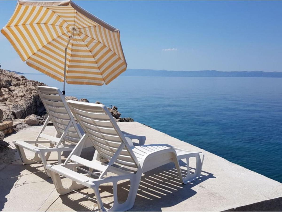 Holiday House Jakov Gdinj Exterior foto