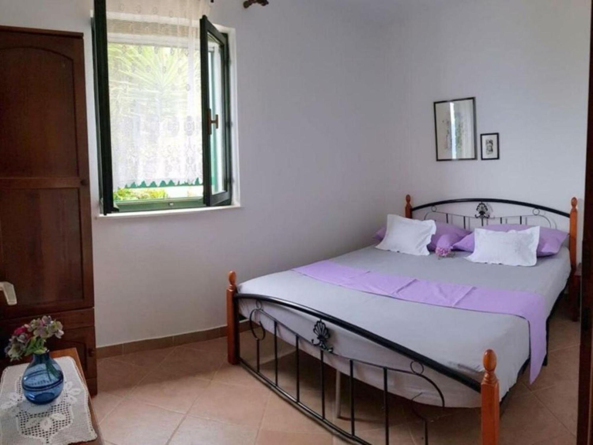 Holiday House Jakov Gdinj Exterior foto